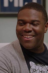 Detroiters – S02E09 – Little Caesars