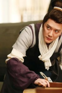 The Starry Night, the Starry Sea – S02E03 – Intruder from the sea 3