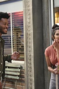 Superior Donuts – S02E01 – What the Truck?