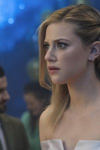 Riverdale – S01E11 – Chapter Eleven: To Riverdale and Back Again