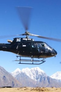 Everest Rescue – S01E04 – Summit Fever