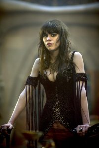 Emerald City – S01E06 – Beautiful Wickedness