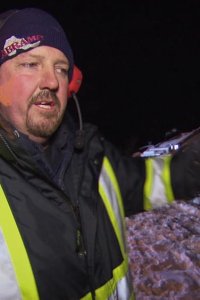 Heavy Rescue: 401 – S01E03 – All Around Us