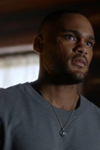 Beyond – S01E04 – The Man in the Yellow Jacket