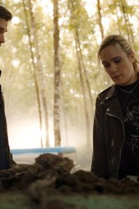 Beyond – S02E06 – Bedposts