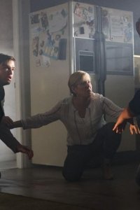 Beyond – S02E10 – There’s No Home for You Here