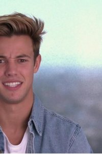 Chasing Cameron – S01E10 – Fifteen Minutes