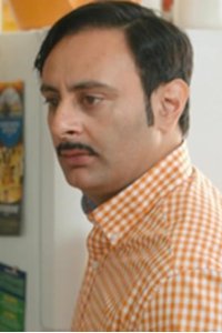 Brown Nation – S01E01 – Farewell Papaji
