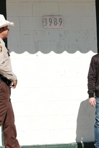 Shooter – S03E02 – Red Meat
