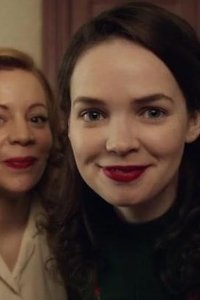 My Mother and Other Strangers – S2016E04 – Vera