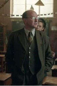 My Mother and Other Strangers – S2016E05 – God Rest You Merry