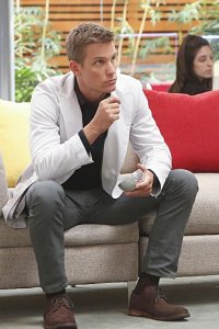 Pure Genius – S2016E02 – It’s Your Friendly Neighborhood Spider Silk Surgery