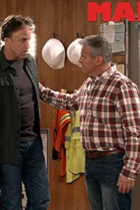 Man with a Plan – S01E20 – Dirty Money