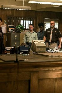 Dirk Gently’s Holistic Detective Agency – S02E03 – Two Broken Fingers