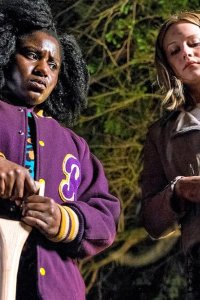 Crazyhead – S01E02 – A Pine Fresh Scent