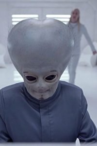 People of Earth – S02E08 – Alien Experiencer Expo
