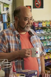 Kim’s Convenience – S01E01 – Gay Discount