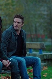Frequency – S2016E09 – Gray Line