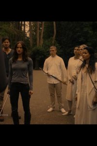 Van Helsing – S01E10 – Stay Away