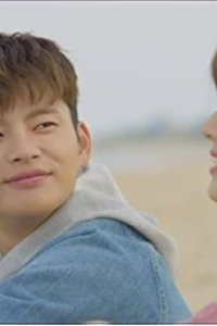 Shopingwang Looi – S01E10 – The Moon Represents My Heart