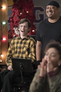 Speechless – S03E08 – J-I– JINGLE T-H– THON