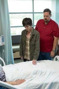 One Mississippi – S01E01 – Pilot