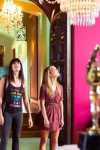 Mary + Jane – S01E01 – Pilot