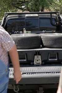 Blue Collar Backers – S01E06 – Grinding Gears & Making Malt