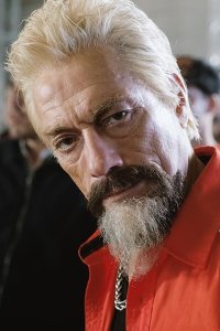 Jean-Claude Van Johnson – S2017E02 – What Year Do You Think This Is?