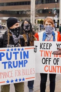 Cyberwar – S02E02 – Who Hacked the DNC