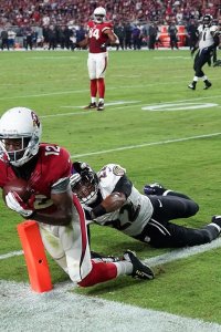 All or Nothing: A Season with the Arizona Cardinals – S01E03 – The Penthouse