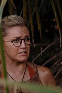 Wrecked – S01E10 – Cop Tricks