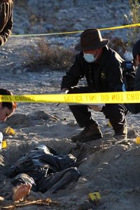 Murder Among Friends – S01E03 – Dead Lift
