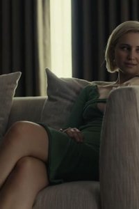 The Girlfriend Experience – S03E02 – Everyone’s Got a Price