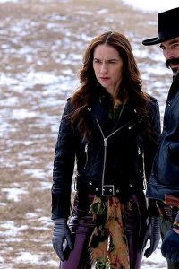 Wynonna Earp – S04E05 – Holy War: Part 1
