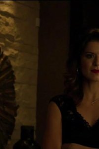 You Me Her – S01E01 – Cigarettes and Funions and Crap