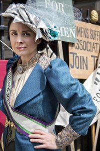 Houdini and Doyle – S01E02 – A Dish of Adharma