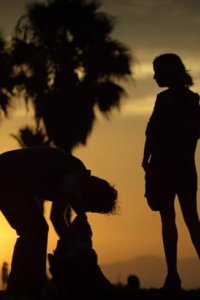 Flaked – S01E02 – Horizon