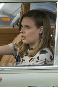 Love – S01E03 – Tested