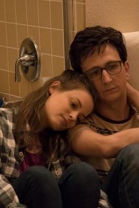 Love – S03E04 – I’m Sick