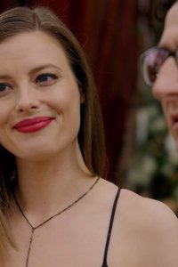 Love – S03E07 – Sarah from College