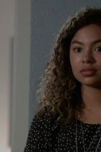 Recovery Road – S01E10 – (Be)Coming Clean