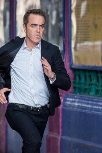 Stan Lee’s Lucky Man – S01E03 – Evil Eye