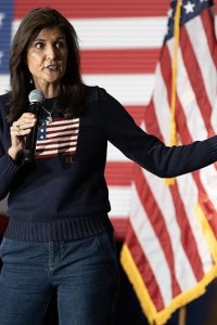 The Circus: Inside the Greatest Political Show on Earth – S08E08 – Piercing The Bubble