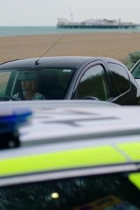 Cuffs – S01E03 – Boys Will Be Boys