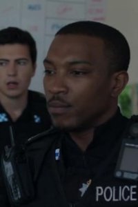 Cuffs – S01E05 – Another Dysfunctional Family