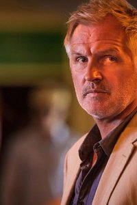 The Romeo Section – S01E01 – The China Shop