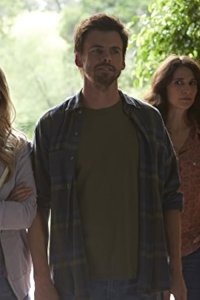 Casual – S01E08 – Bottles