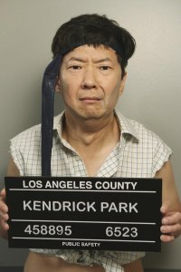 Dr. Ken – S01E01 – Pilot