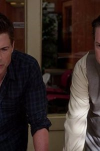 The Grinder – S2016E10 – The Olyphant in the Room